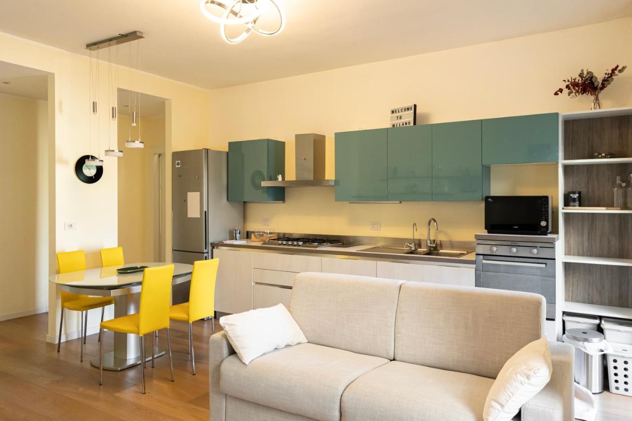 Bilocale Moderno Ed Esclusivo Apartment Milan Bagian luar foto